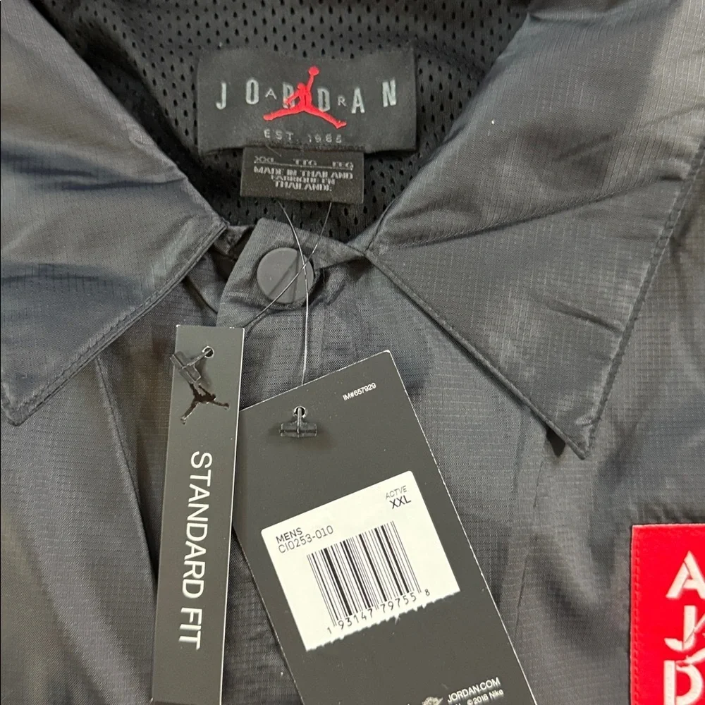 AIR JORDAN LEGACY AJ 4 COACHES JACKET - BLACK/WHITE/WHITE  Size XXL / 2XL